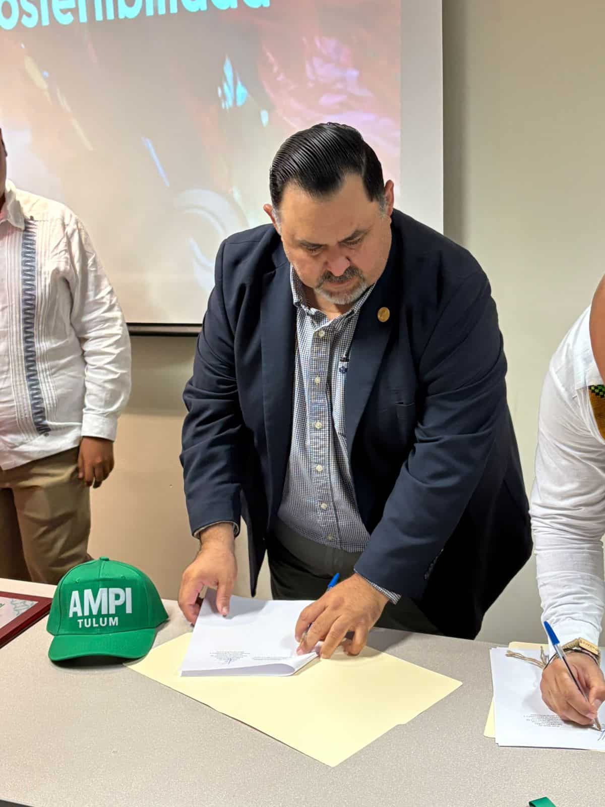 Firman convenio de colaboración AMPI Monterrey y AMPI Tulum para evitar ...